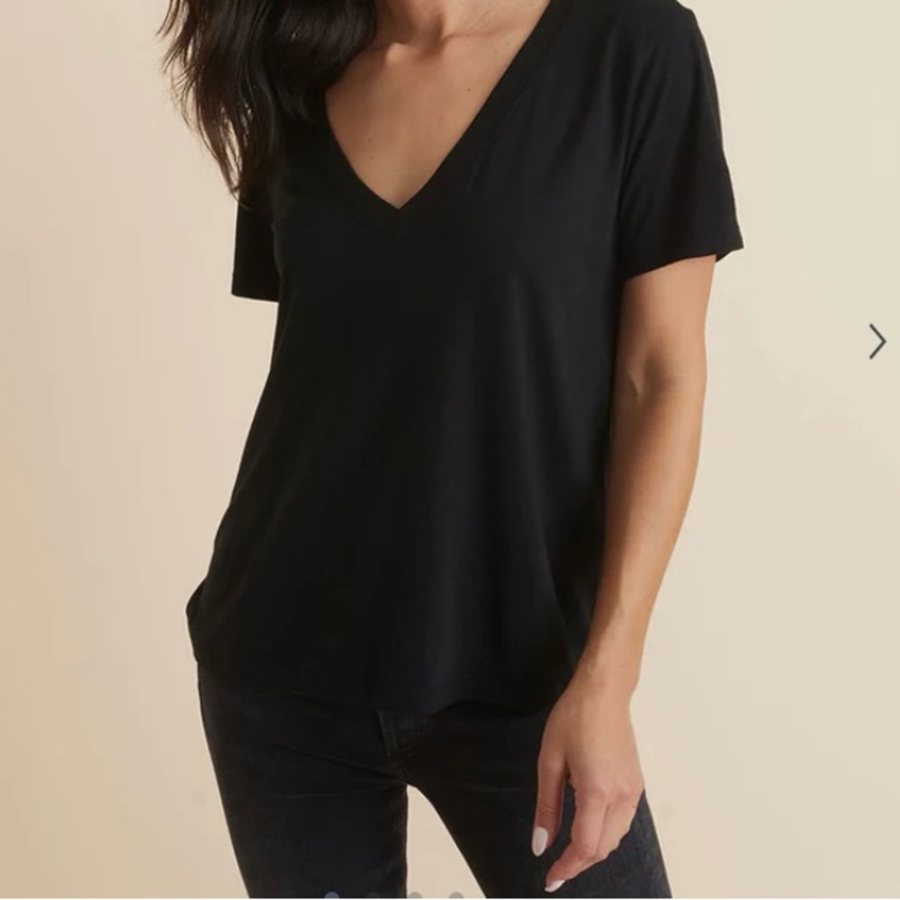 Marine Layer t- shirt women’s Boyfriend V-Neck in Black size M